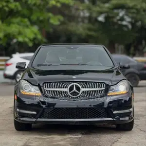 Mercedes-Benz C300 Sport Sedan AWD (3.0L 6cyl 7A) 2008 Black