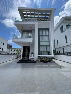 5bdrm Duplex in Osapa london for sale