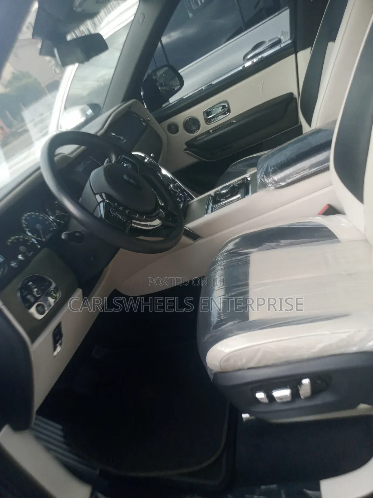 Rolls-Royce Cullinan Base 2020 Black