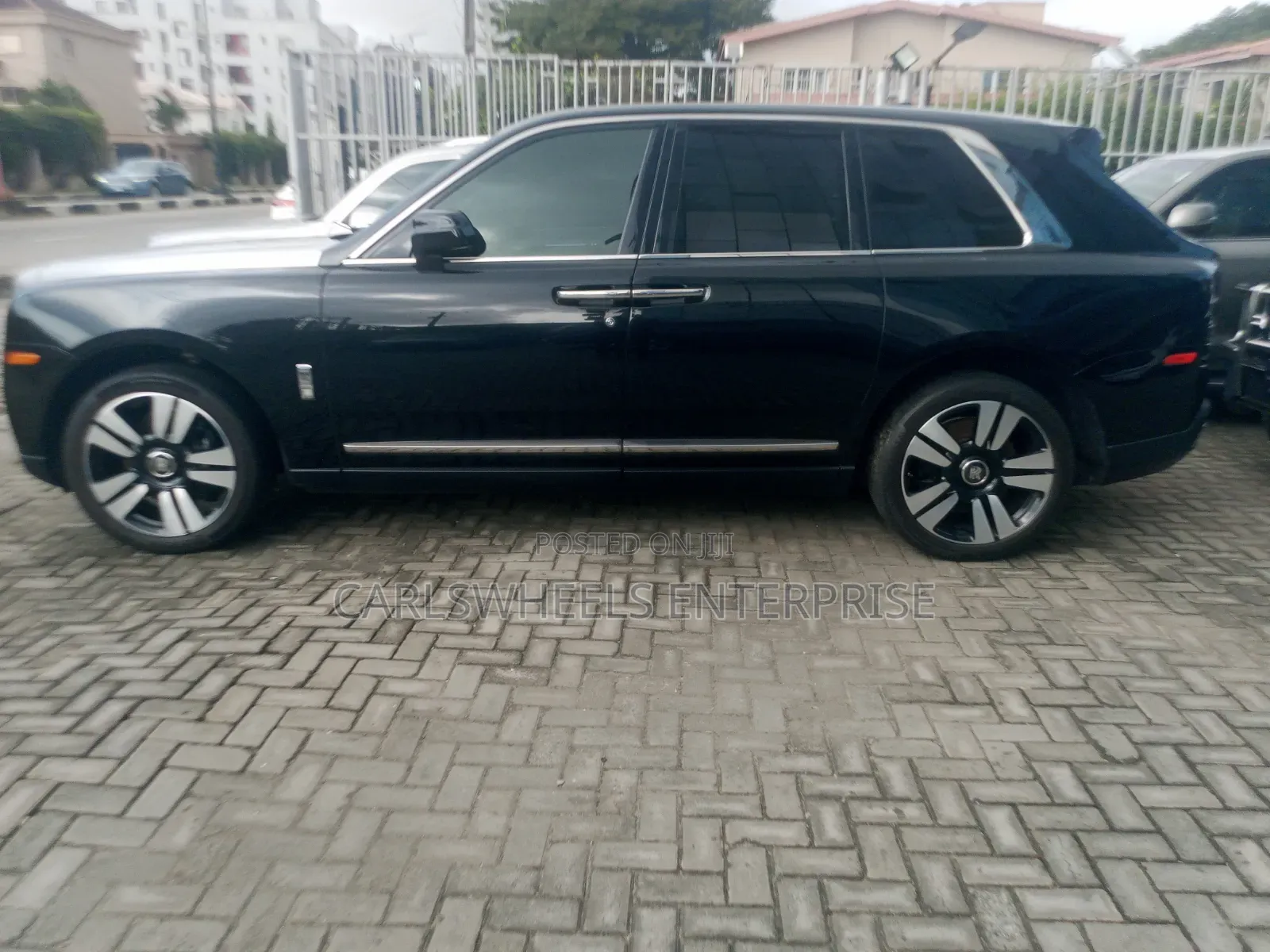 Rolls-Royce Cullinan Base 2020 Black