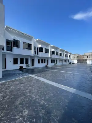 3bdrm Townhouse/Terrace in Lekki for sale