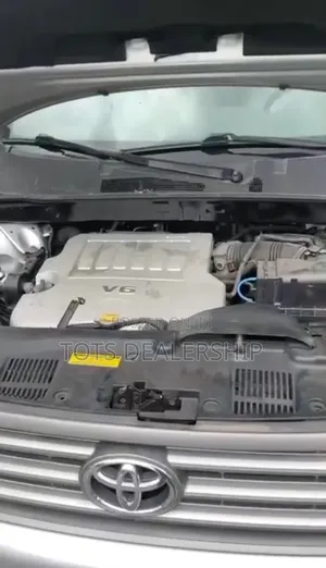 Toyota Highlander Limited 2010 Silver