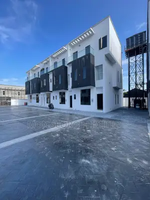 4bdrm Townhouse/Terrace in Lekki for sale