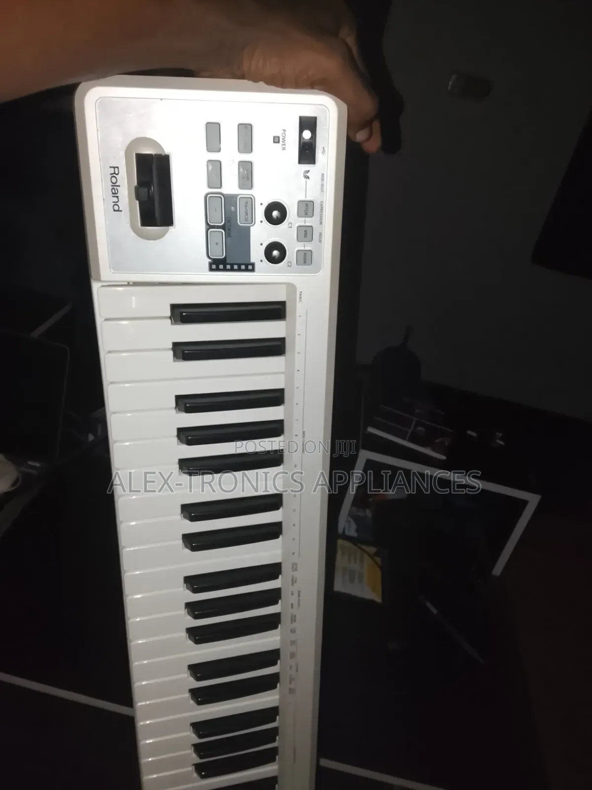 Keyboard Instrument