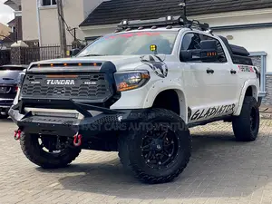Toyota Tundra 2016 White