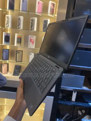 New Laptop Dell Latitude 7310 16GB Intel Core i7 SSD 256GB