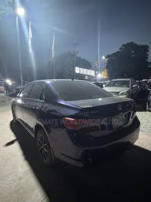 Toyota Corolla 2010 Blue