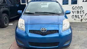 Toyota Yaris Base Hatchback 5dr 2010 Blue