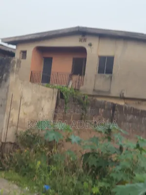 2bdrm Block of Flats in Saabo, Berger for sale