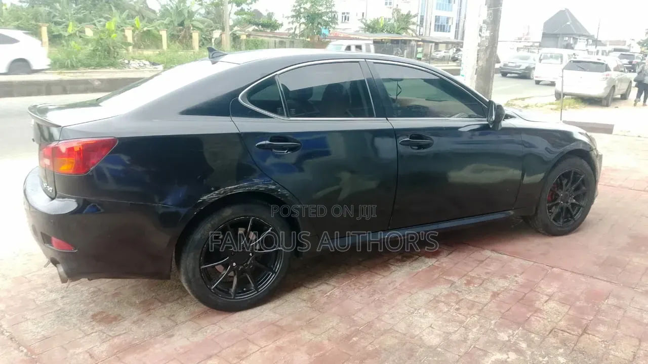 Lexus IS 2009 Black