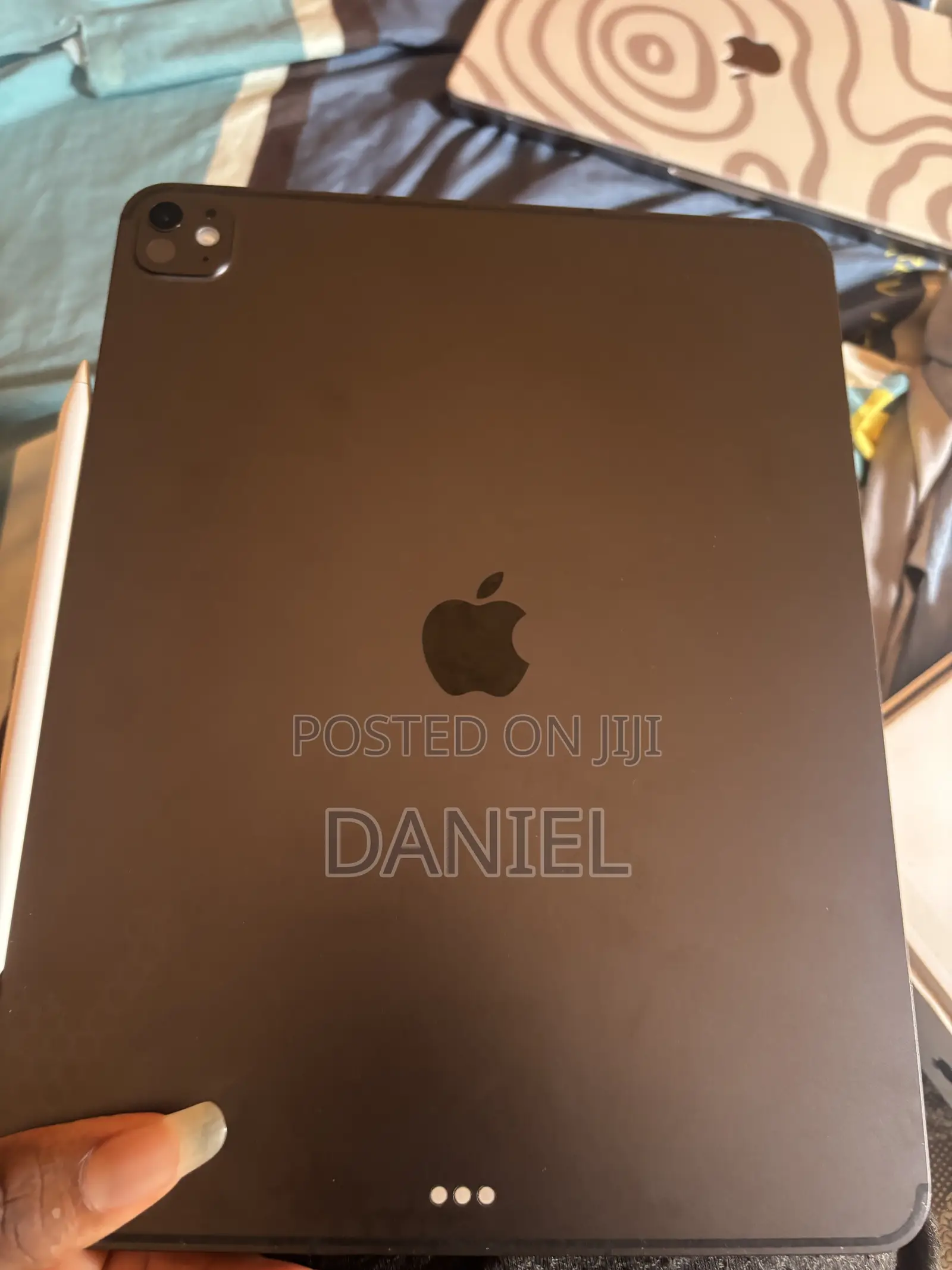 Apple iPad Pro 13 (2025) 256 GB Black