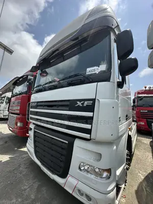 DAF Low-Bed Trucks 2012 White
