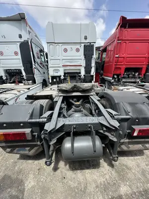 DAF Low-Bed Trucks 2012 White