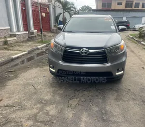 Toyota Highlander Limited V6 4x2 (3.5L 6cyl 6A) 2016 Silver