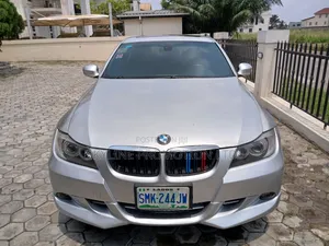 BMW 3 Series 330i RWD 2008 Silver