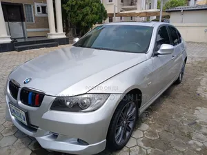 BMW 3 Series 330i RWD 2008 Silver