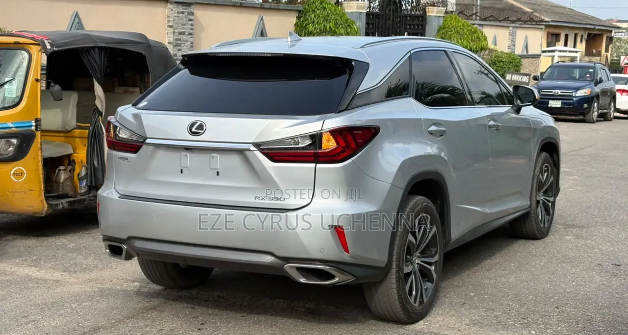 Lexus RX 2017 Silver