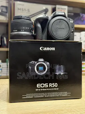 Canon Eos R50 Camera With 18-45mm Lens