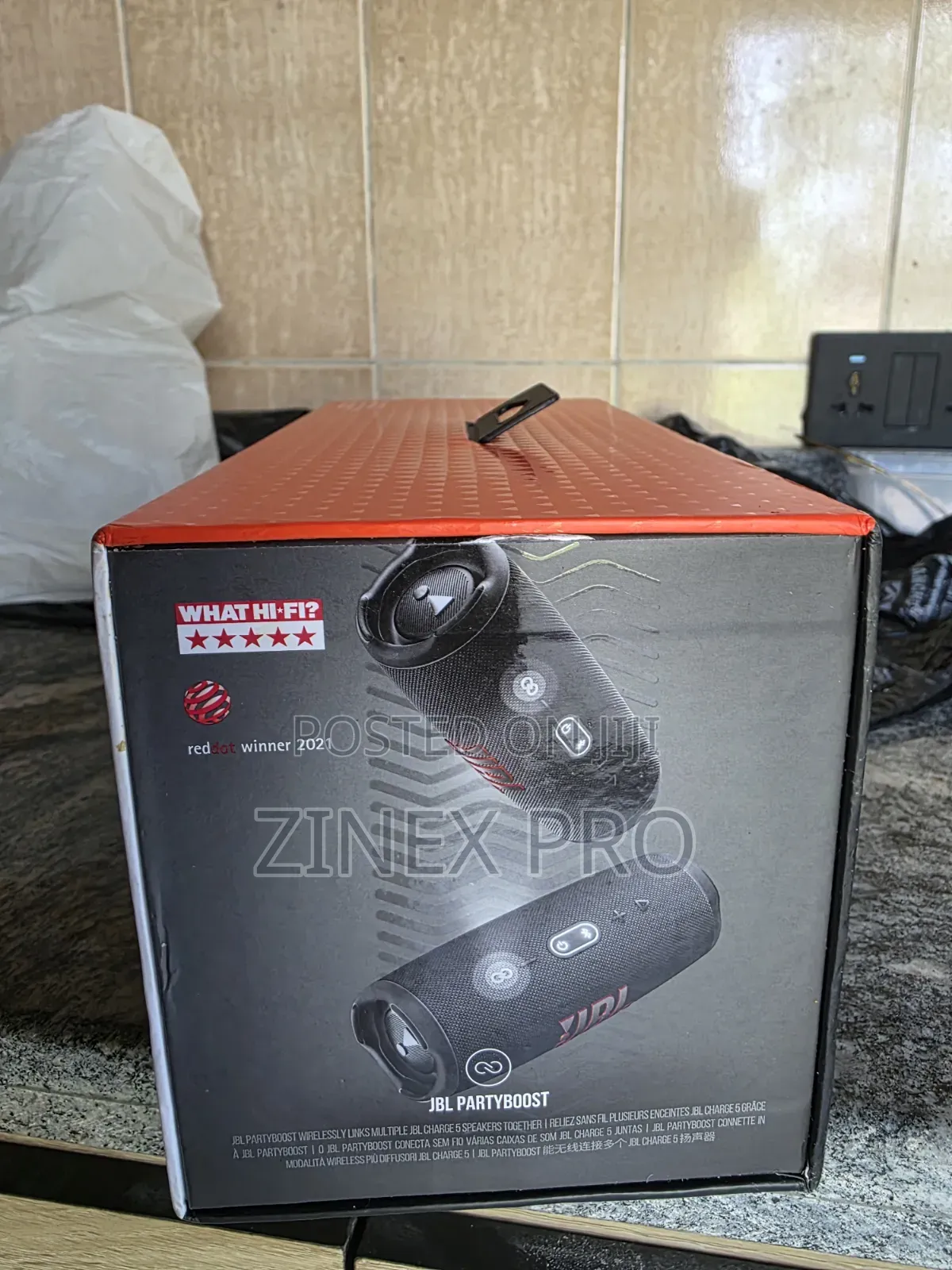 JBL Charge 5