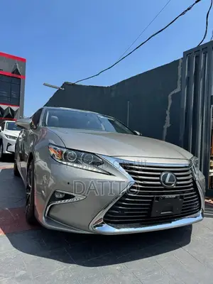 Lexus ES 2017 Silver