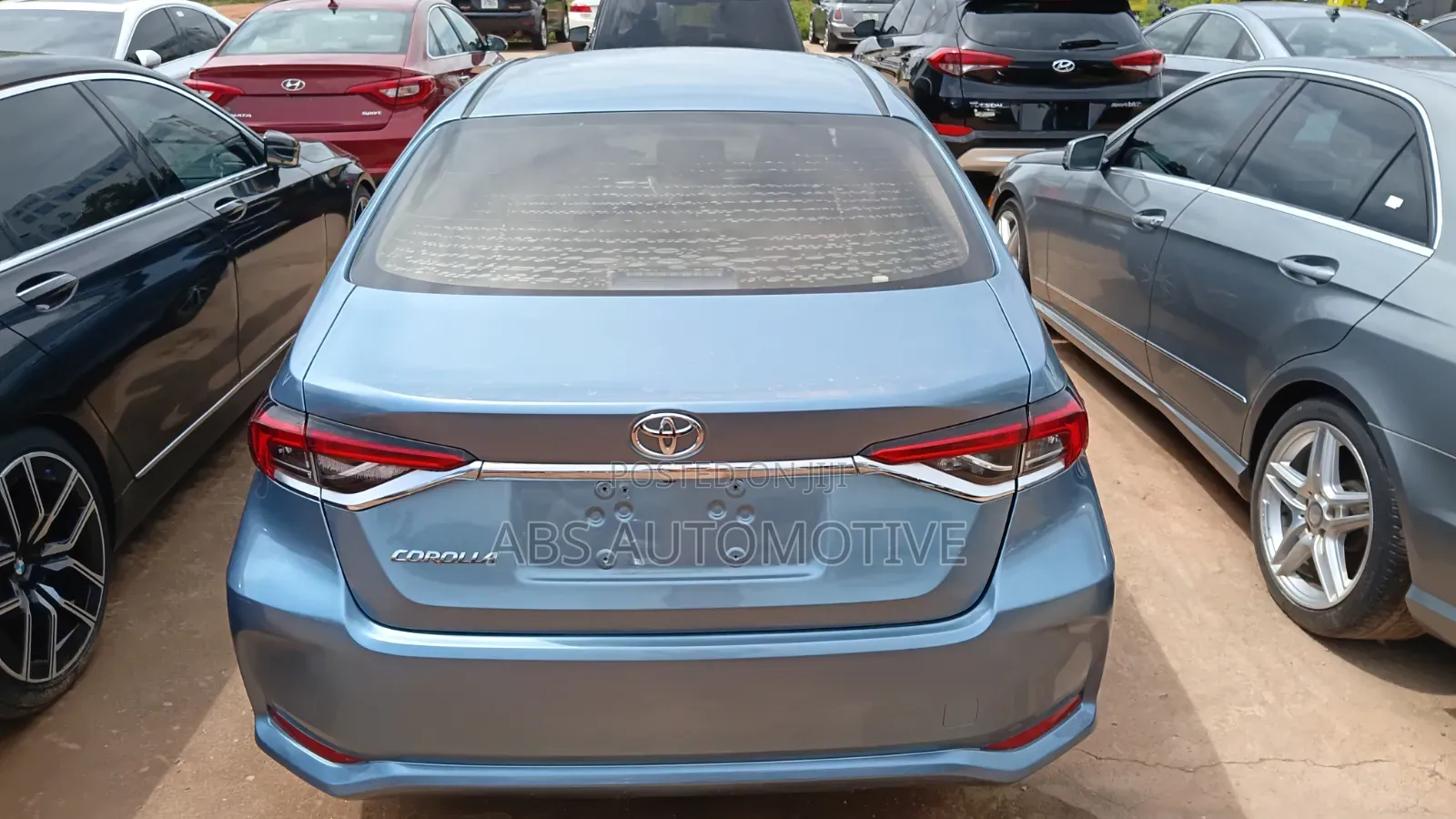 Toyota Corolla LE 2023 Blue