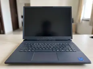 Laptop Alienware Area-51 64GB Intel Core Ultra 9 SSD 2T