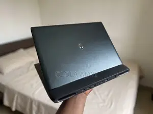 Laptop Alienware Area-51 64GB Intel Core Ultra 9 SSD 2T