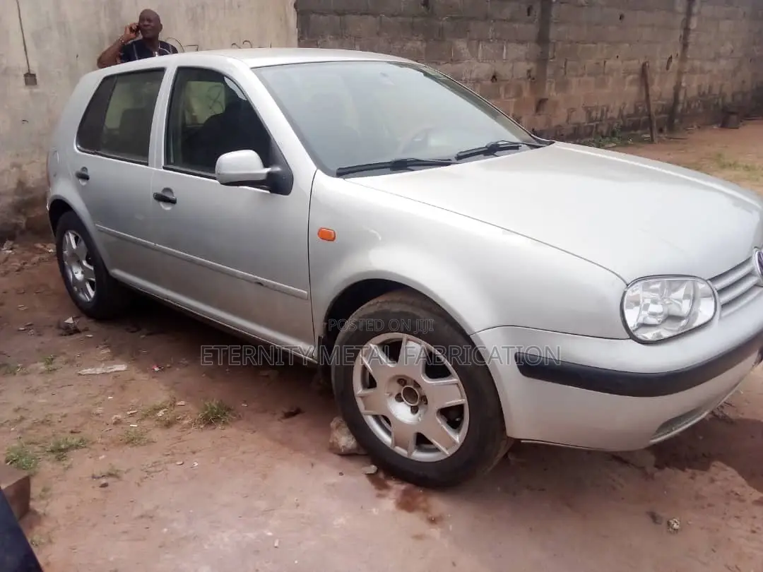 Volkswagen Golf 1.6 Automatic 2003 Silver