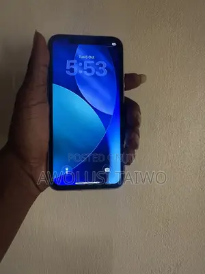 Apple iPhone 11 64 GB White