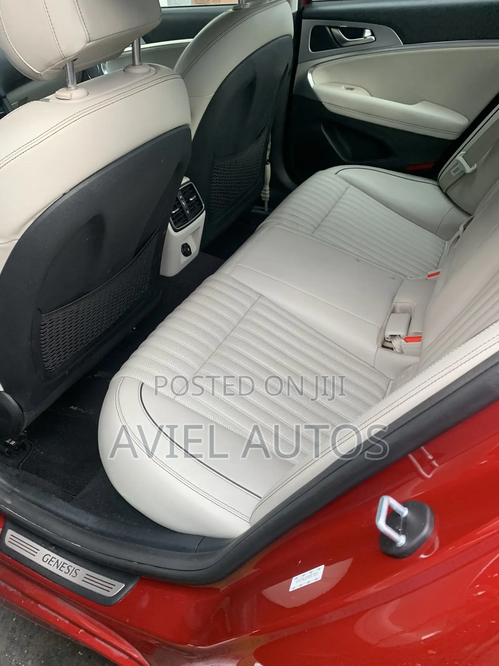Genesis G70 3.3T Design 2019 Red