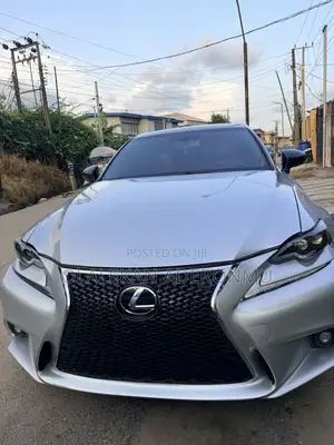 Lexus IS 250 2015 Silver
