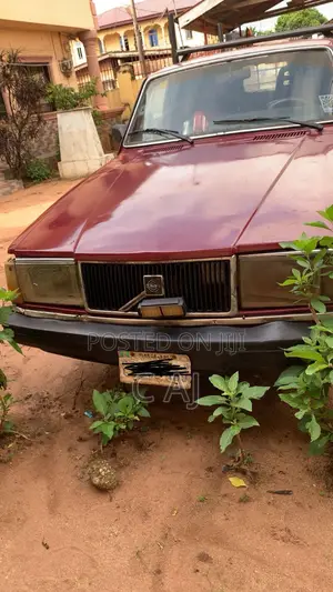 Volvo XC90 2003 Red