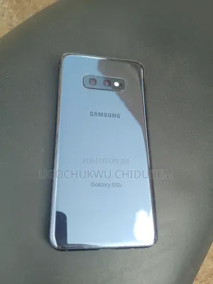 Samsung Galaxy S10e 128 GB Silver