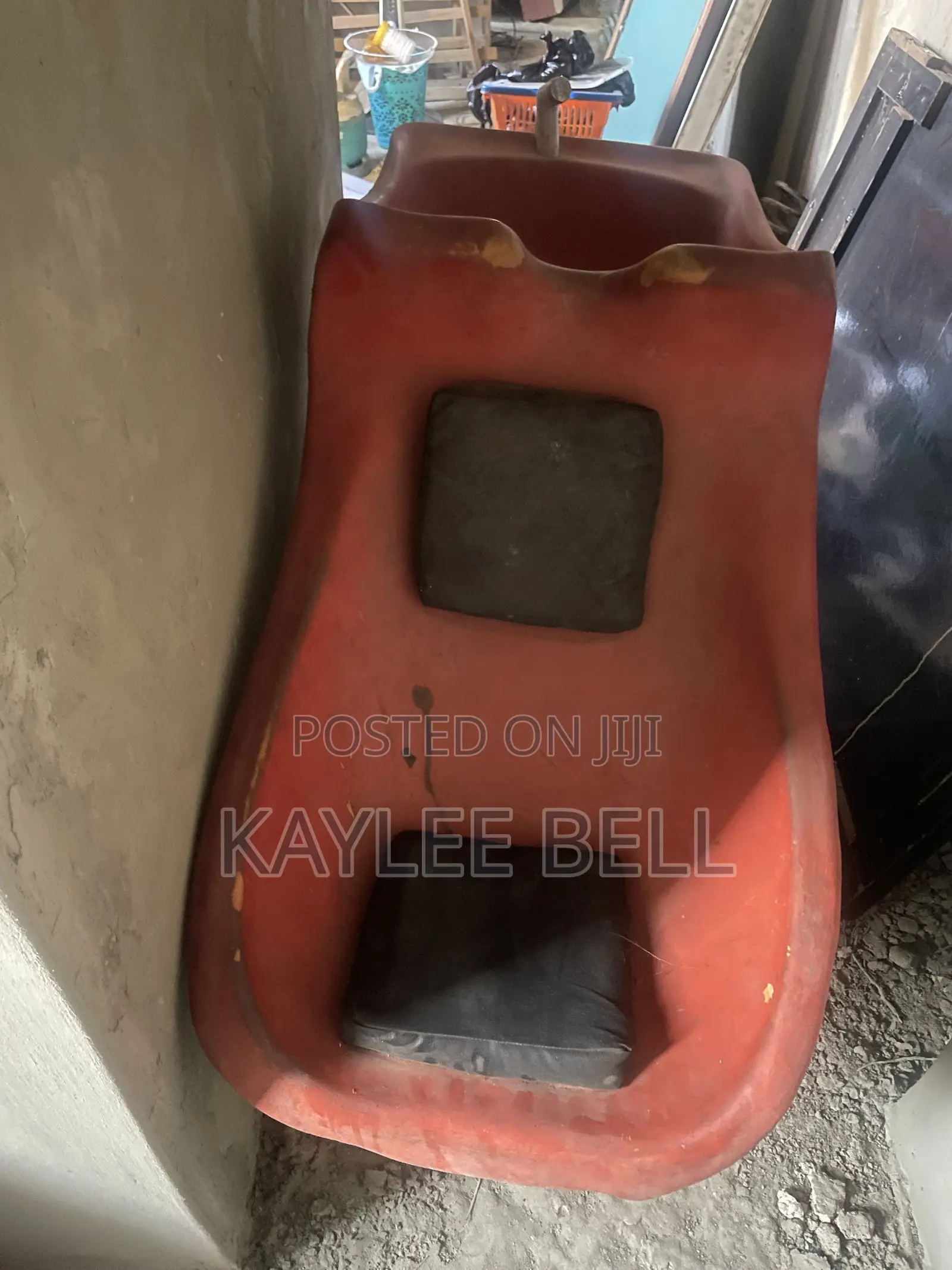 Head Washer With Seat
