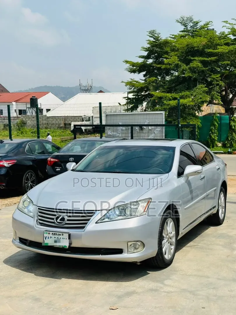 Lexus ES 350 2010 Silver