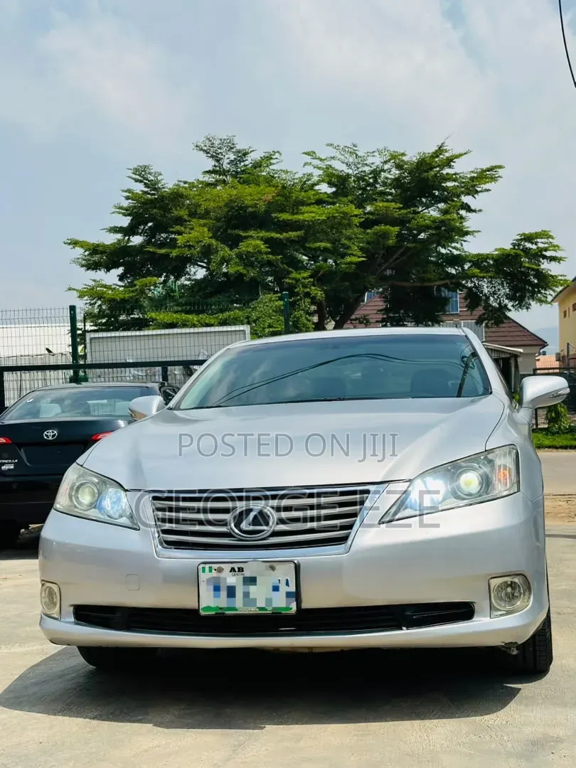 Lexus ES 350 2010 Silver