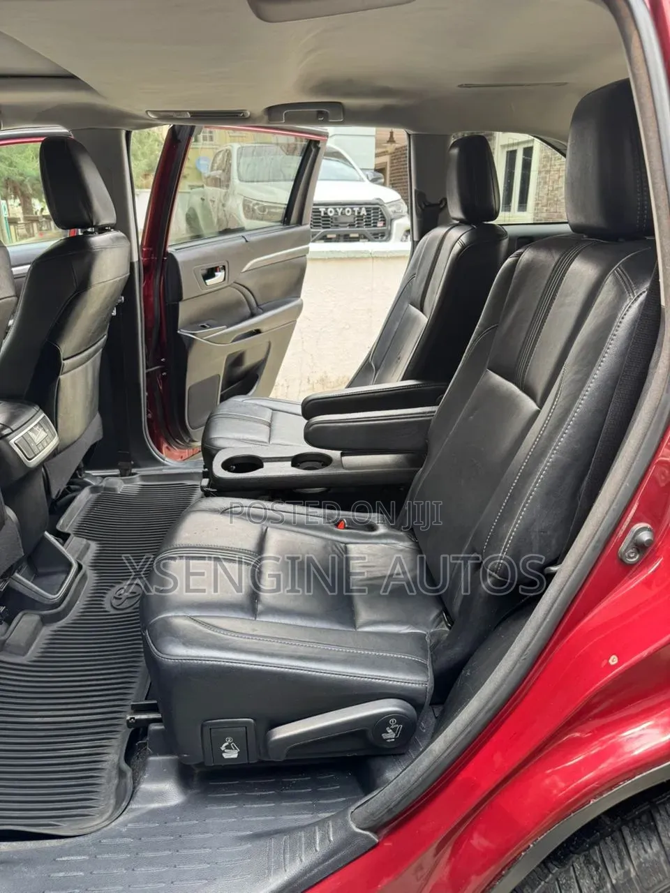Toyota Highlander 2018 Burgundy