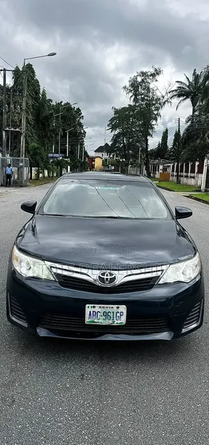 Toyota Camry SE 4dr Sedan (2.5L 4cyl 6A) 2013 Black