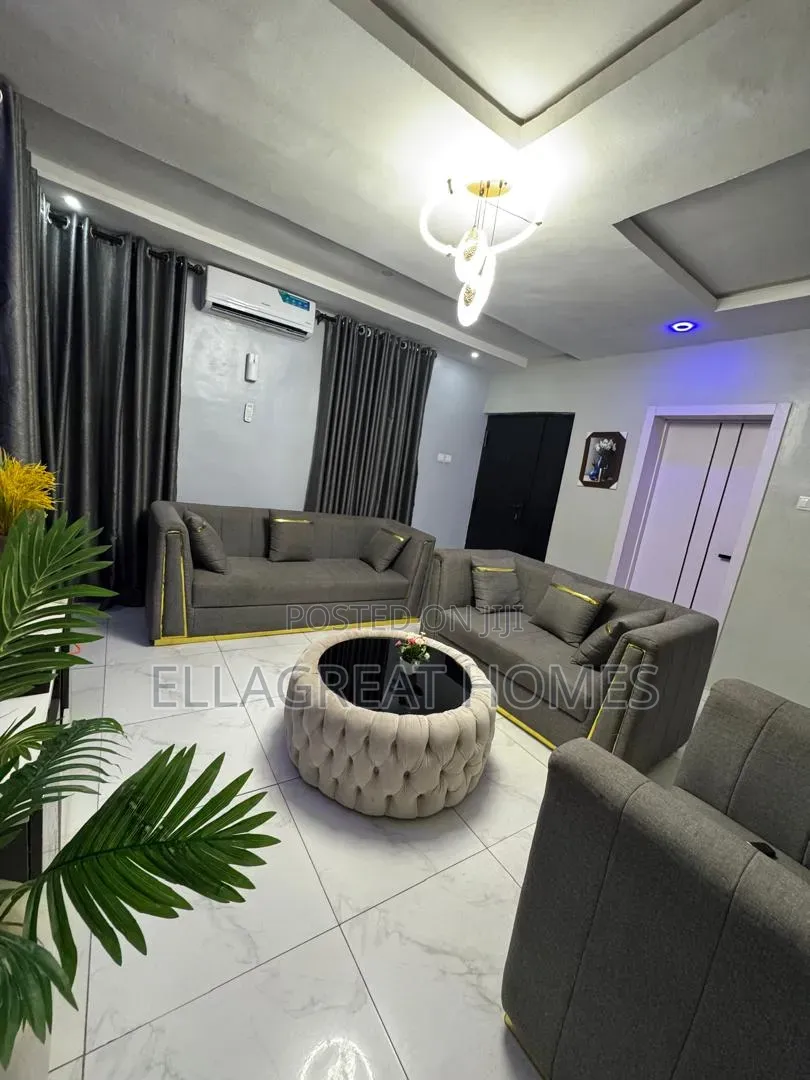 Service Apartment