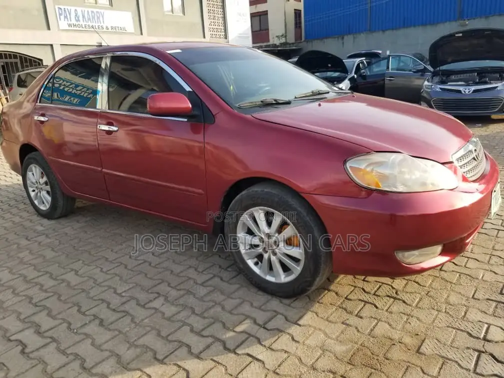 Toyota Corolla 2004 Red