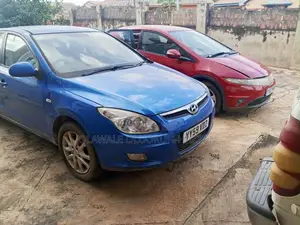 Hyundai i30 2009 Blue