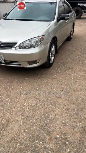 Toyota Camry 2006 Silver
