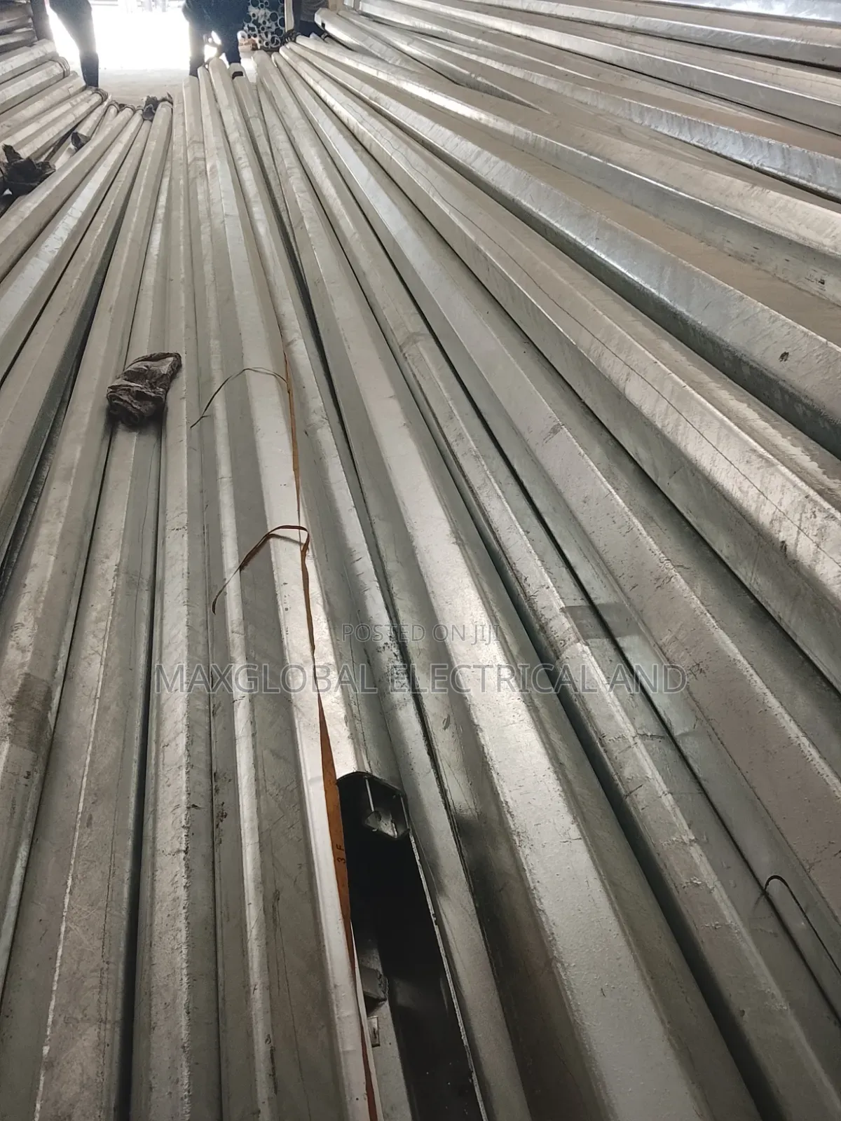 9 Meters Galvanize Street Light Pole.