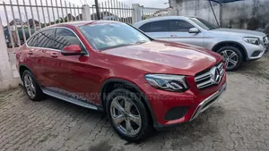 Mercedes-Benz GLC-Class 2017 Red