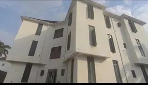 3bdrm Apartment in Garki 2 for sale