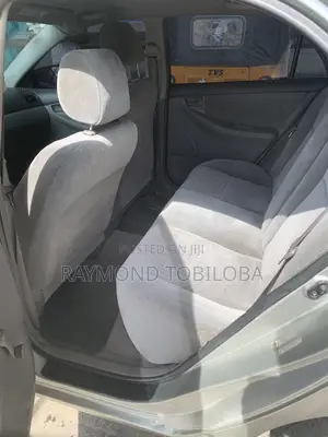 Toyota Corolla 2005 Silver