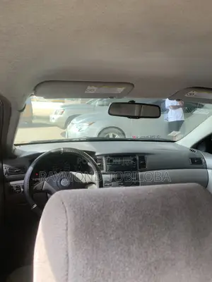 Toyota Corolla 2005 Silver