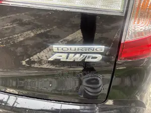 Honda Pilot Touring 8 Passenger AWD 2020 Black