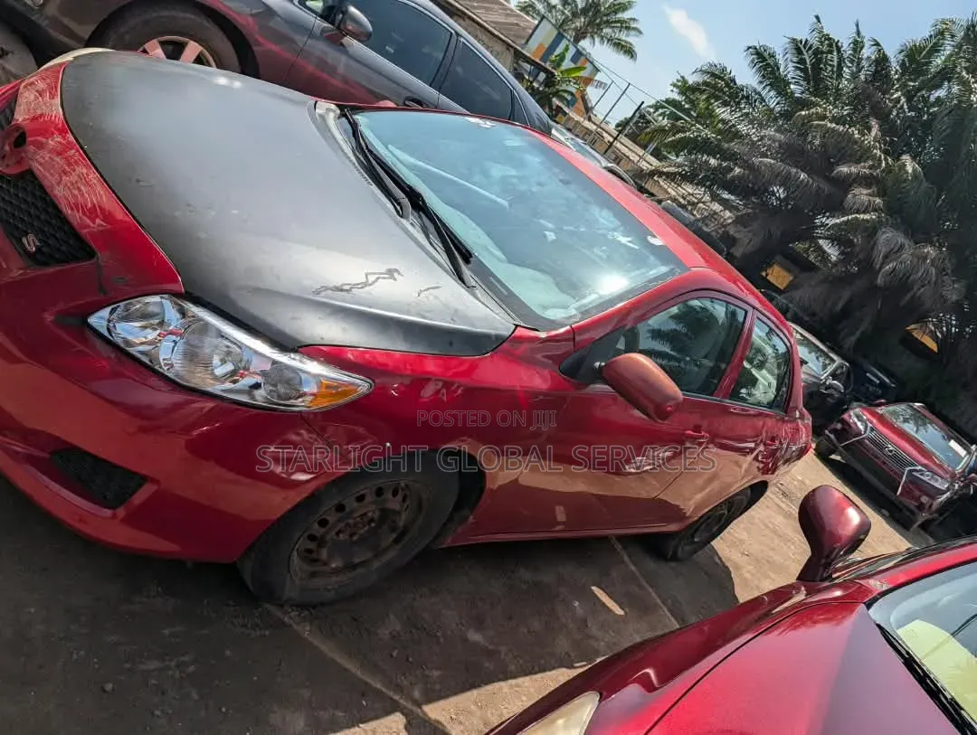 Toyota Corolla 2009 Red