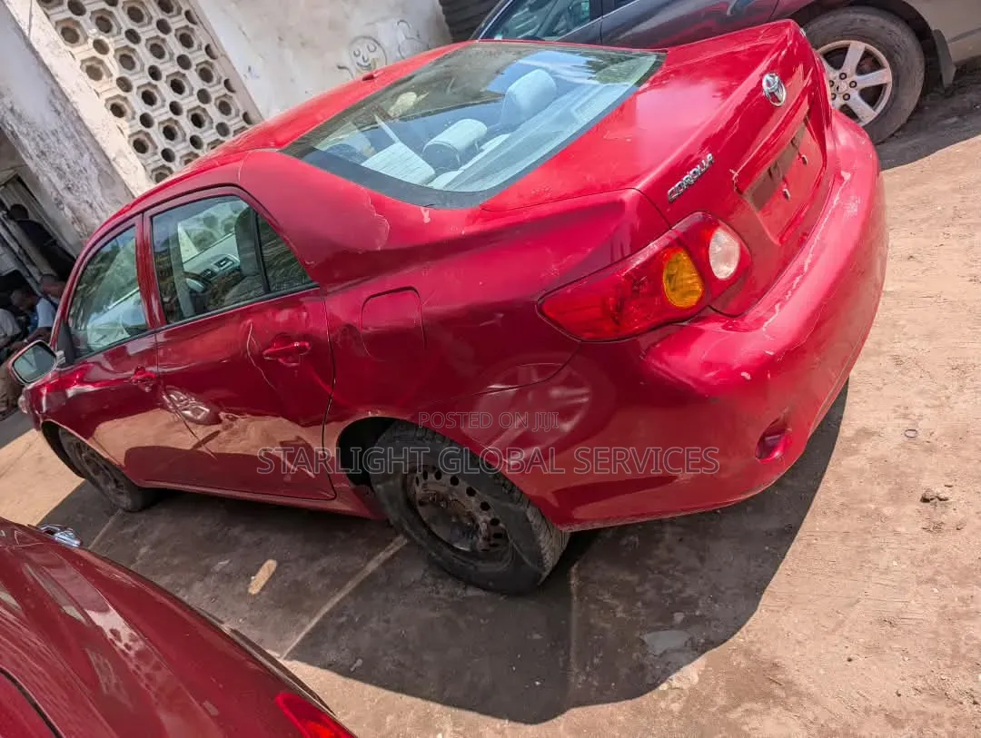 Toyota Corolla 2009 Red
